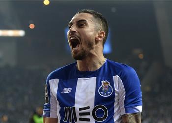 مانشستر يونايتد يتوصل إلى اتفاق مع تيليس