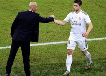 آس تكشف نصيحة زيدان لـ يوفيتش بشأن مستقبله مع ريال مدريد