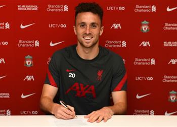 رسمي ا ليفربول يضم ديوجو جوتا من وولفرهامبتون