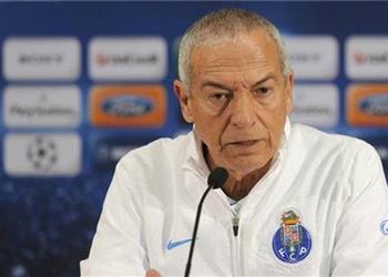 خاص الزمالك يخطر فيريرا بحجز تذاكر وصوله للقاهرة لتولي تدريب الفريق