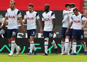 باريس سان جيرمان يبدأ محادثات مع توتنهام لضم نجم الفريق
