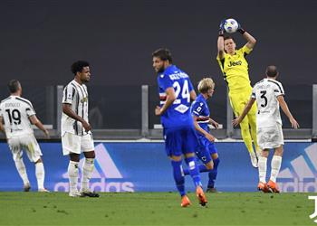 تشيزني ينضم لنادي المئة في يوفنتوس