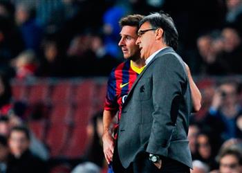 مدير برشلونة السابق تاتا مارتينو كان يخشى الإقالة بسبب سيطرة ميسي على الإدارة