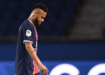 من ضحية إلى جاني نيمار وجه ألفاظ ا عنصرية لمدافع مارسيليا