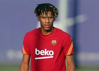 برشلونة يحدد سعر توديبو وصراع إنجليزي فرنسي لضمه