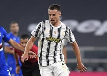 رامسي نستمتع بالتدريبات مع بيرلو ولدينا منافسين على لقب الدوري