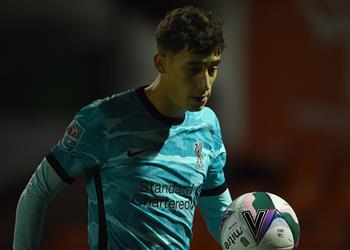 كلوب يشيد بأداء تسيميكاس وجوتا في مباراة ليفربول ولينكولن سيتي