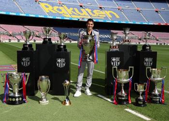 سواريز مودع ا برشلونة يوم حزين والآن أبدأ تحدي ا جديد ا