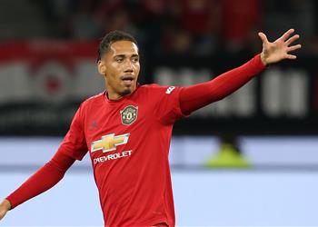 مانشستر يونايتد يثير إحباط سمولينج بسبب روما