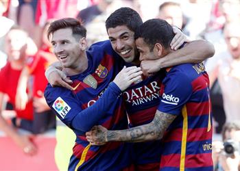 ألفيس يؤيد ميسي إدارة برشلونة لا تعرف شيئ ا عن الاحترام