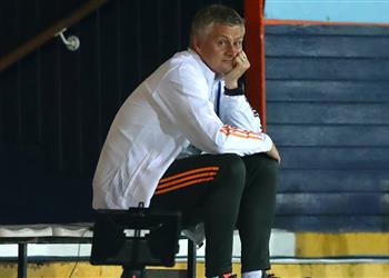 سولشاير يحذر لاعبي مانشستر يونايتد وظيفتي ليست إسعادكم