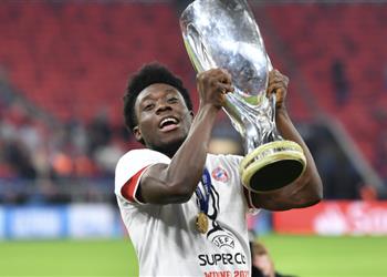 ألفونسو ديفيز يخاطب ماكدونالز تقدمت إلى وظيفة لديكم ولم أحصل على إجابة حتى الآن