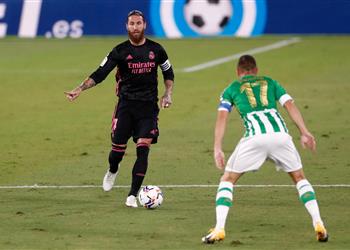 ثنائية ريال بيتيس تعيد إلى الأذهان سيناريو ديبورتيفو لاكورونيا أمام ريال مدريد