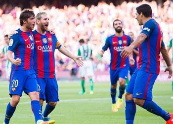 سيرجي روبيرتو تمنيت رحيل سواريز بطريقة أفضل ورد فعل ميسي منطقي