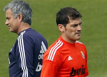 كاسياس علاقتي مع مورينيو جيدة ورحيلي عن ريال مدريد خطأ مشترك