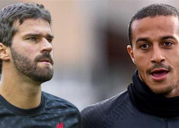 شكوك حول مشاركة ألكانتارا وأليسون مع ليفربول أمام آرسنال