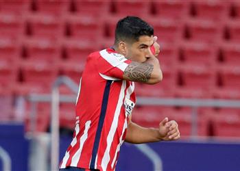 كومان يعلق على تألق سواريز في مباراته الأولى مع أتلتيكو مدريد