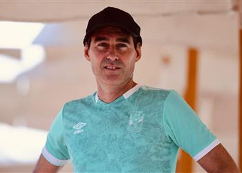 محامي الأهلي المدربون الأجانب بلا انتماء وقضية نادي القرن لا وجود لها