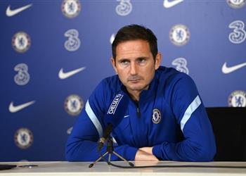 لامبارد ميندي وتشيلويل جاهزان لمواجهة توتنهام ولا أشعر بالراحة مع قانون لمسة اليد الجديد