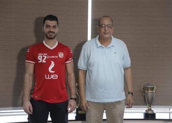 رسمي ا الأهلي يتعاقد مع أسامة الجزيري لتدعيم رجال اليد