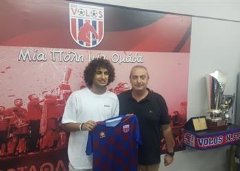 رسمي ا عمرو وردة ينتقل إلى فولوس اليوناني