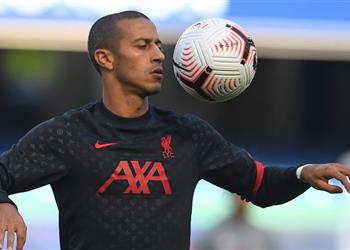 تياجو ألكانتارا يعلق على إصابته بفيروس كورونا