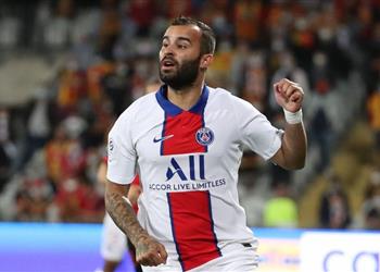 جناح باريس سان جيرمان يطلب فسخ عقده ودي ا