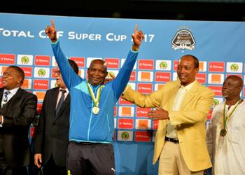 صحيفة جنوب إفريقية موسيماني يستقيل من صن داونز وناد واحد ينافس الأهلي على التعاقد معه