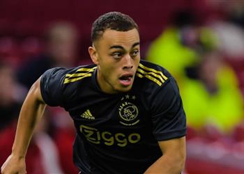 كومان ديست لم يوقع بعد لـ برشلونة ولكن