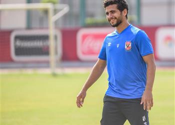 محمد محمود يشيد بصفقة الأهلي الجديدة ويصرح أحلم بـ الأولمبياد وتعلمت الصبر من مؤمن زكريا