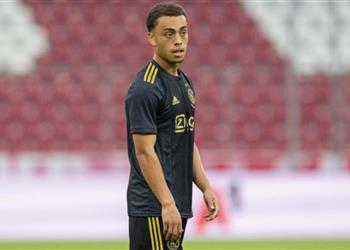 تقارير هولندية بايرن ميونخ حاول إفساد صفقة ديست على برشلونة