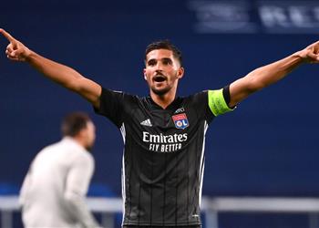 يوفنتوس يفتح باب المفاوضات من جديد مع حسام عوار