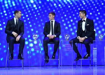 جوائز الأفضل في أوروبا 2019 2020 ليفاندوفسكي أفضل لاعب وفليك يتفوق على كلوب