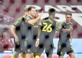 بمشاركة المحمدي أستون فيلا يسقط على أرضه أمام ستوك سيتي ويغادر كأس كاراباو