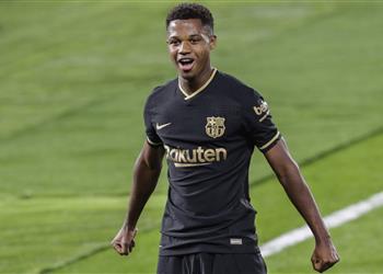 بعد هدفه الرائع أمام سيلتا فيجو فاتي يخلد اسمه في تاريخ الدوري الإسباني