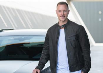 برشلونة يستأنف محادثاته لتجديد عقد تير شتيجن