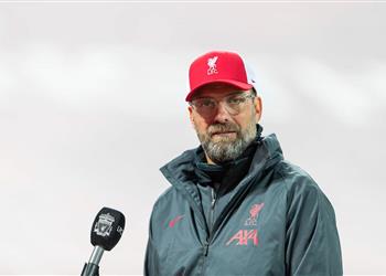 كلوب ي لمح لاقتراب رحيل مهاجم ليفربول ويحدد شرط ا لمنافسة الريدز على لقب البريميرليج