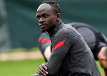 ليفربول يعلن إصابة ساديو ماني بفيروس كورونا