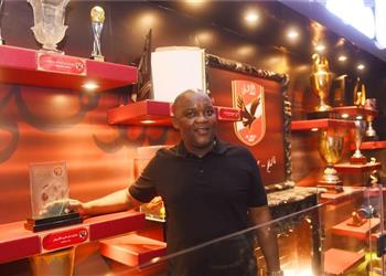 موسيماني لا أحد يستطيع أن يقول لا لـ الأهلي وهدفي التتويج ببطولة إفريقيا لـ 8 أعوام قادمة