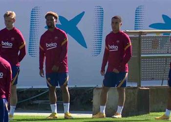 ديست يظهر للمرة الأولى في تدريبات برشلونة استعداد ا لمواجهة إشبيلية