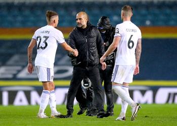 جوارديولا قدمنا أداء مذهل ا أمام ليدز وتعادلنا أمر مؤسف