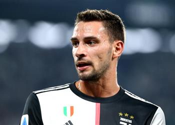 ليون يتعاقد مع دي تشيليو من يوفنتوس