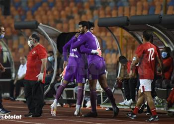 الأهلي يعلن التشخيص المبدئي لإصابة محمد الشناوي أمام المقاولون العرب