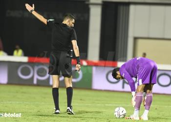 فيديو الفار يلغي ركلة جزاء لـ المقاولون أمام الأهلي