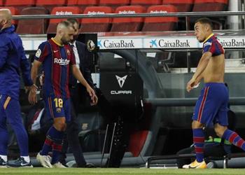 تشاؤم في برشلونة من إصابة ألبا ومدة غيابه المتوقعة