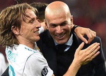 مودريتش هازارد لاعب مذهل والناس لا يقدرون زيدان جيد ا