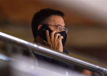 بارتوميو في خطر اكتمال التوقيعات الصحيحة لحجب الثقة من مجلس برشلونة