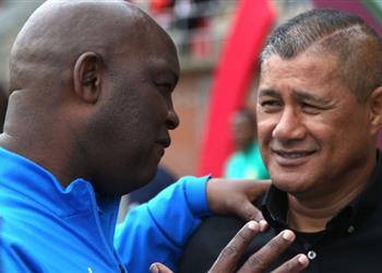 مدرب جنوب إفريقي تدريب موسيماني للأهلي الأكبر في مصر إنجاز عظيم لنا