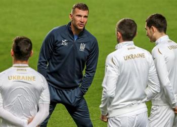 بعد اعتزاله بـ4 سنوات مساعد شيفشينكو يستعد لحراسة مرمى أوكرانيا أمام فرنسا