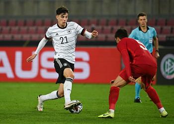 فيديو ألمانيا تتعادل بثلاثية مع تركيا في مباراة ودية مثيرة